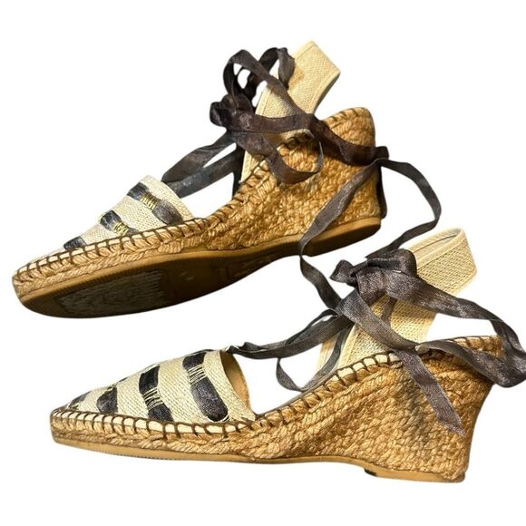 Andre Assous Linen Canvas with Ribbon Weave  Espadrille Wedges Size 10 - Picture 9 of 13